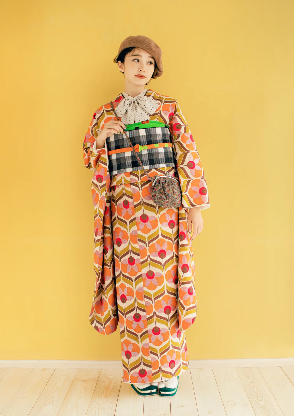 KH-554_001.webp?v=1735376144&