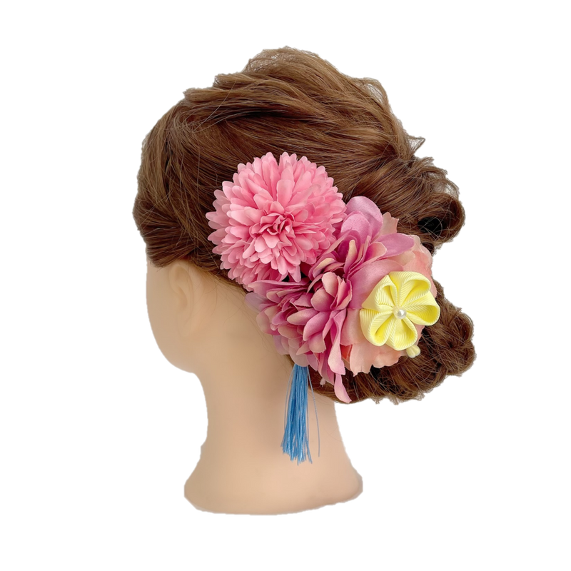 【髪飾り：ピンクの大きい花に水色のタッセルがアクセント】hair-48