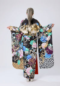 【振袖ネットレンタル：豹柄に華】一際目立つデザイン/C-201