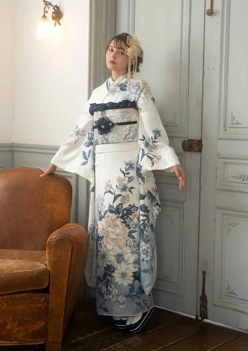 振袖ネットレンタル：儚げノスタルジー】ヨーロピアンアンティークな白