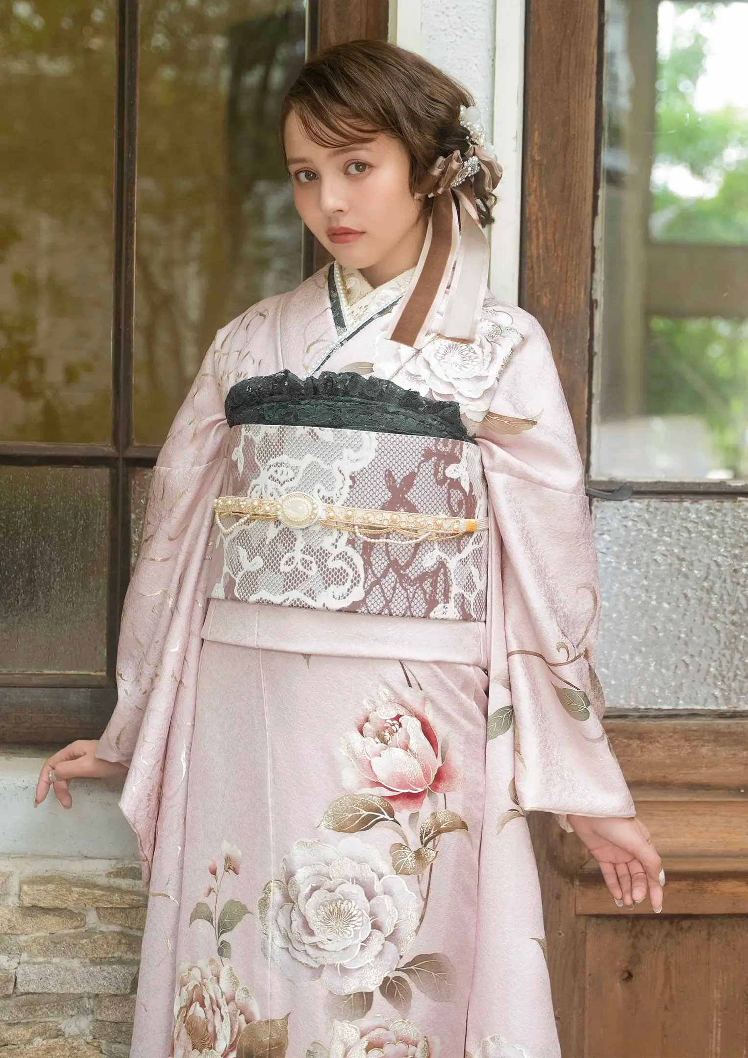 【振袖ネットレンタル：くすみカラーで甘く儚く】クラシカルにピンクを着こなす/KH-611