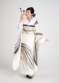 【振袖ネットレンタル：白に流れる筆致の気品】慎ましく洗練された白振袖/KH-598