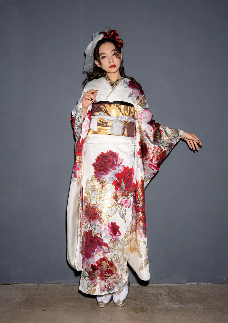 【振袖ネットレンタル：白に赤牡丹】鮮烈なコントラスト/KH-503