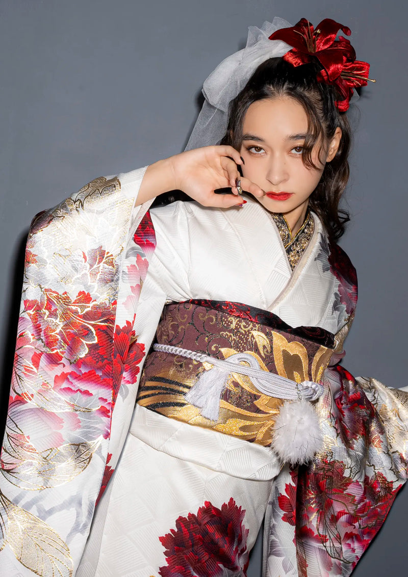 【振袖ネットレンタル：白に赤牡丹】鮮烈なコントラスト/KH-503