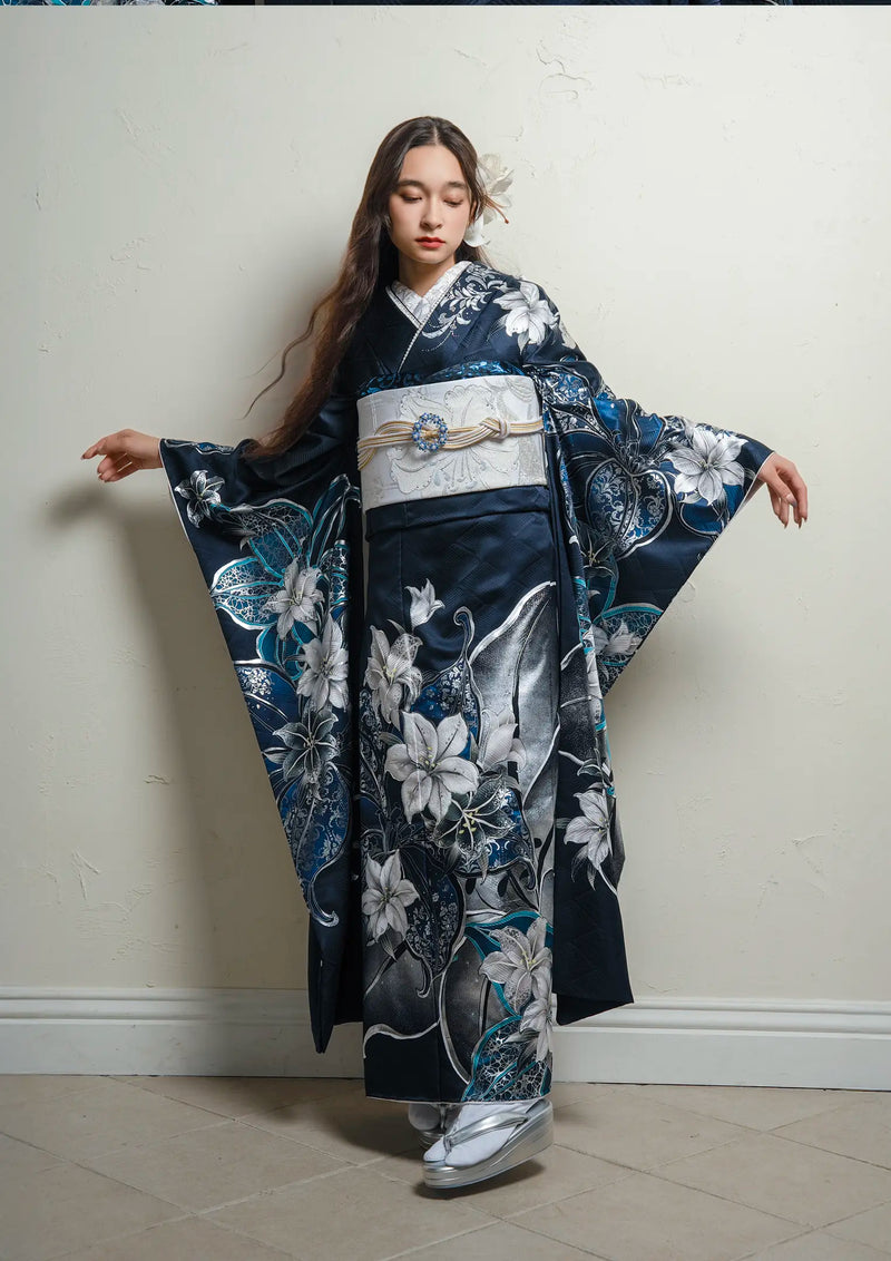 【振袖ネットレンタル：深い青に百合】気高く上品に/KH-523