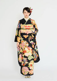 【振袖ネットレンタル：黒地に花鞠 】吉祥文様で華やかに/KH-592