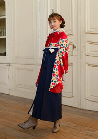 【袴ネットレンタル：レトロ椿】ポップで個性的に/NKH134