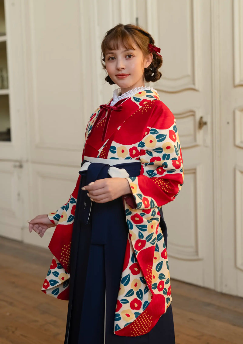 【袴ネットレンタル：レトロ椿】ポップで個性的に/NKH134