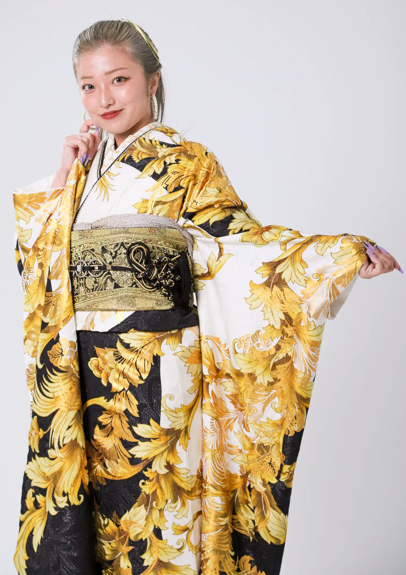 【振袖ネットレンタル：唐草アラベスク】鮮烈なコントラスト/C-177