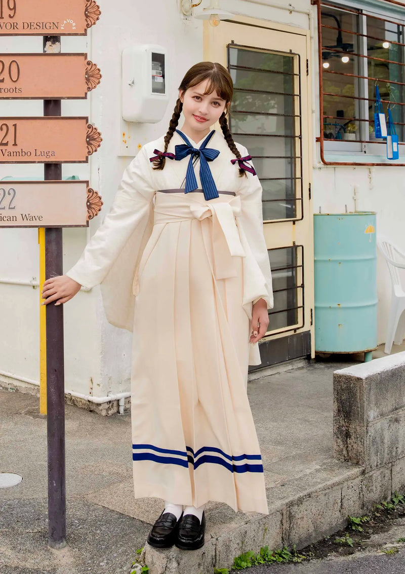【袴ネットレンタル：クラシカルセーラーアイボリー】洋風な学生さん/NN-R3