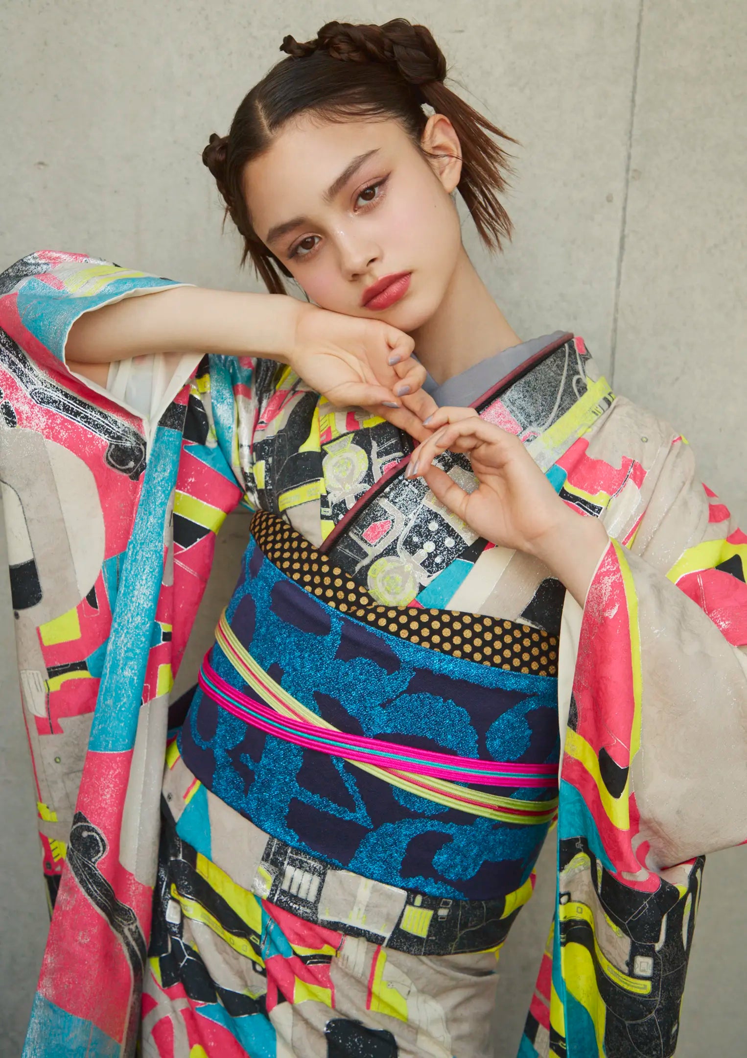 【振袖ネットレンタル：カラフル幾何学】POPな総柄デザイン/FL-E101