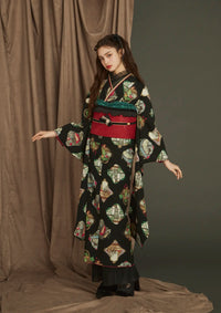 【振袖ネットレンタル：まるで西洋絵画】細やかなレースづかいで魅せるドールスタイル/FL-E102