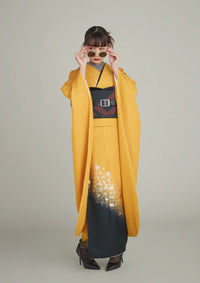 【振袖ネットレンタル：マスタード×黒の抜け感モード】大人シンプルをファッショナブルに着こなす/FL-E302
