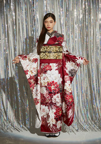【振袖ネットレンタル：赤×ゴールドの華やか映え】大きめ花柄でラグジュアリーに/FL-E309