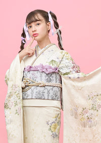 【振袖ネットレンタル：フローラルなベージュカラー】ボタニカルに可愛く/FL-E313