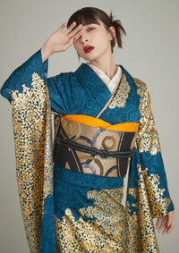 【振袖ネットレンタル：ピーコックブルーの金彩モード】シンプルな抜け感スタイル/FL-E401