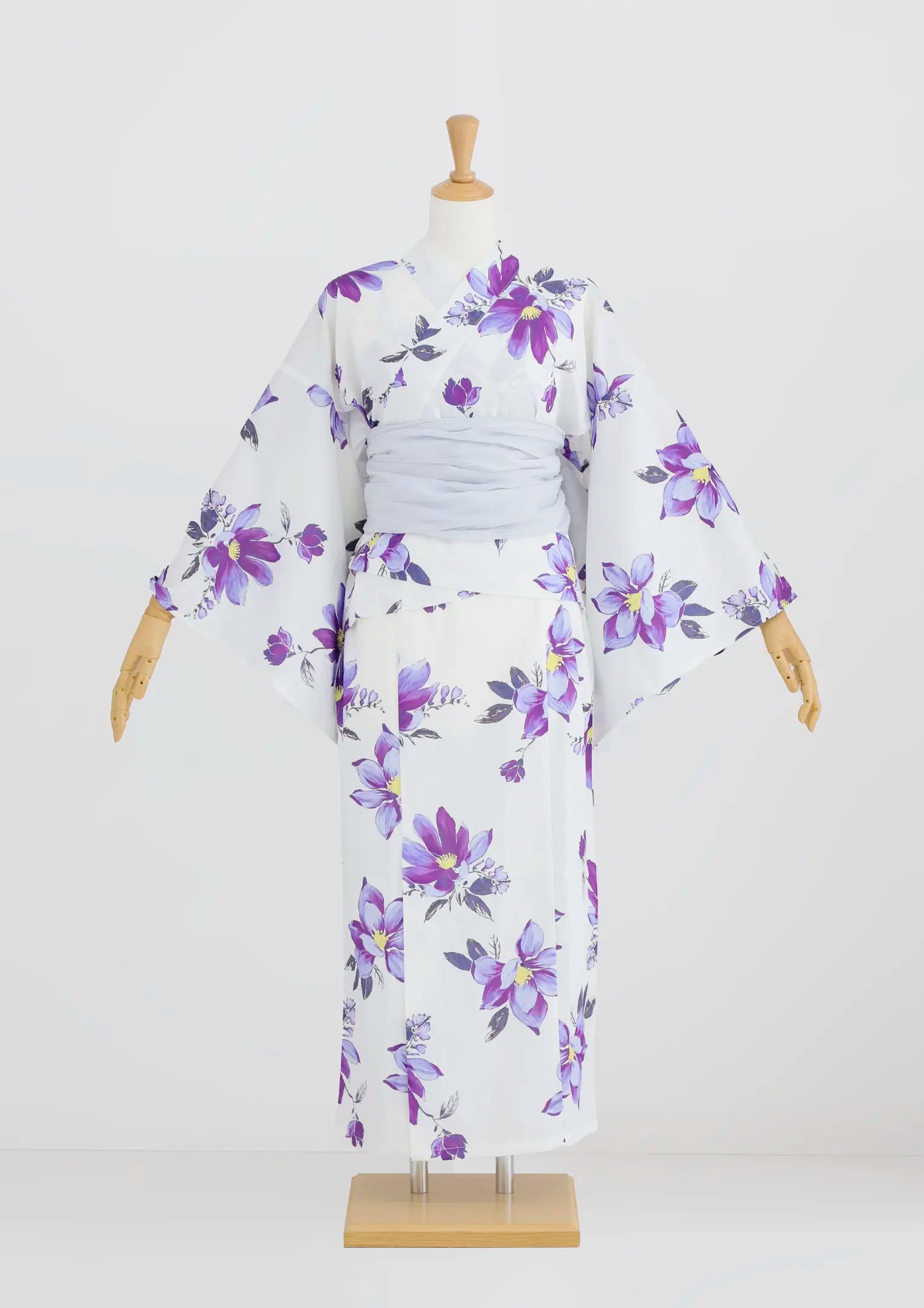 【浴衣販売】セパレート浴衣帯つきセット白地に紫の花で爽やかに大人っぽく/WY-8