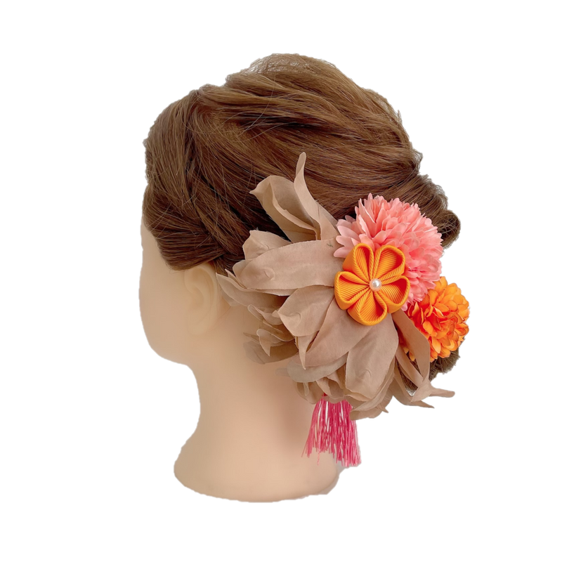 【髪飾り：ベージュのシアー素材にオレンジの花がついた豪華セット】hair-40