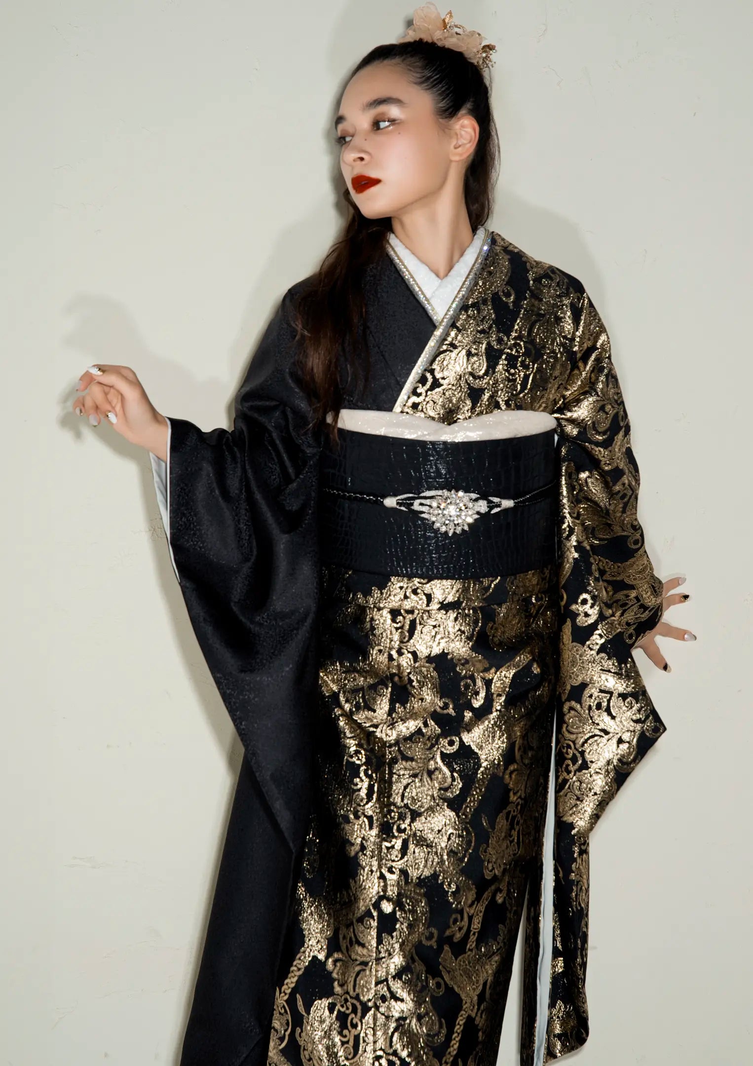 振袖ネットレンタル: 黒と金の迫力】気高い私の一着/F-WK1 – kimono 振袖ネットレンタル: 黒と金の迫力】気高い私の一着/F-WK1 – kimono
