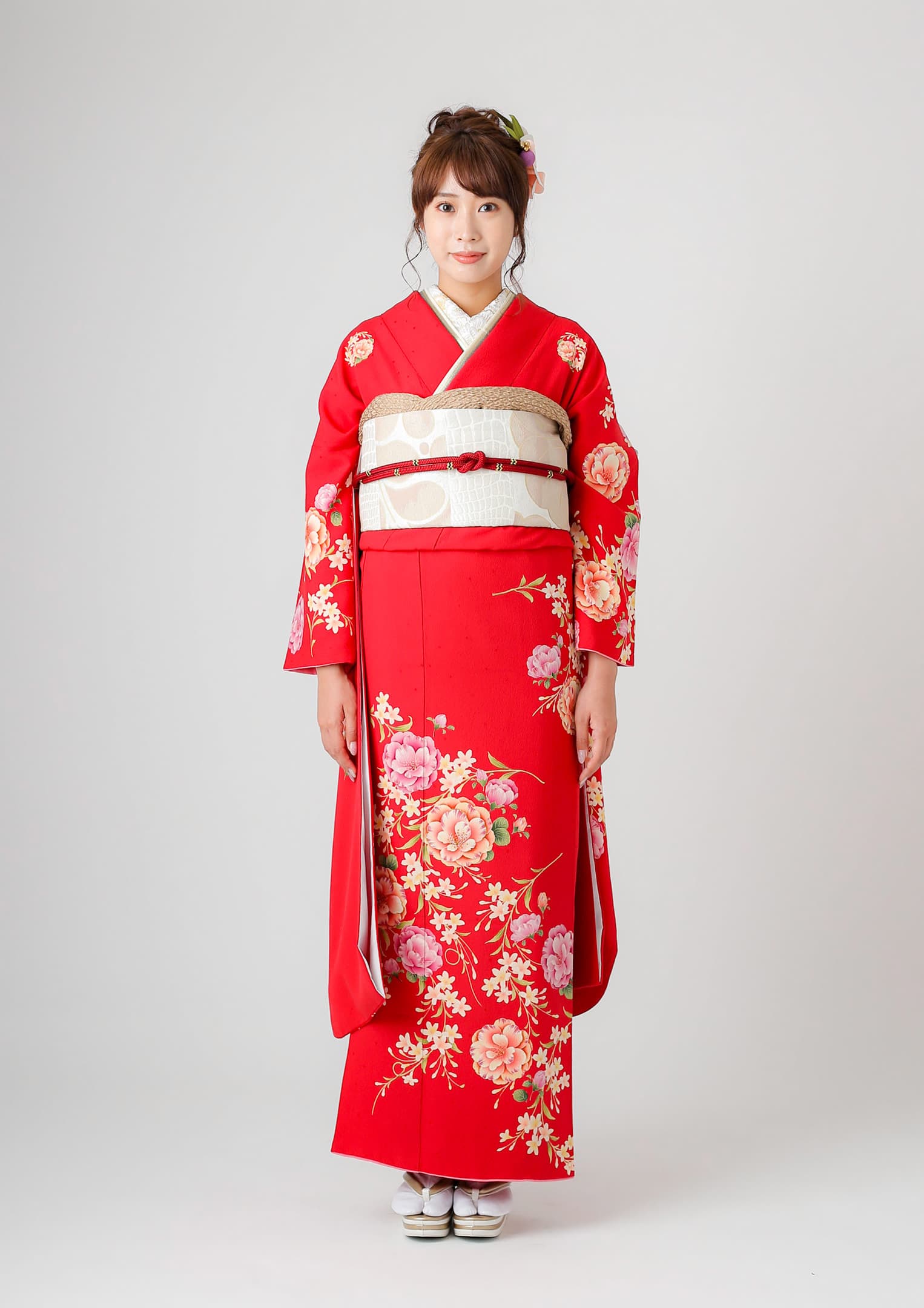 振袖ネットレンタル：伝統古典】赤につつまし華/C-070 – kimono