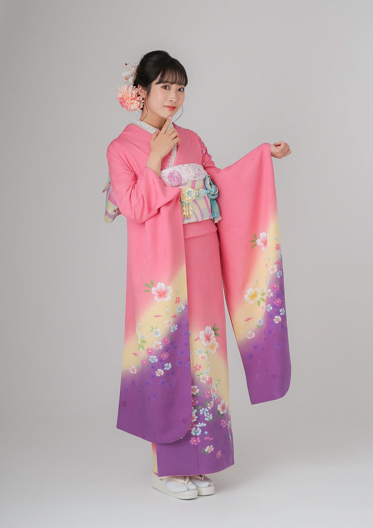607mh52☆振袖 枝梅に童文様 薄ピンク×青紫☆状態良好 振袖