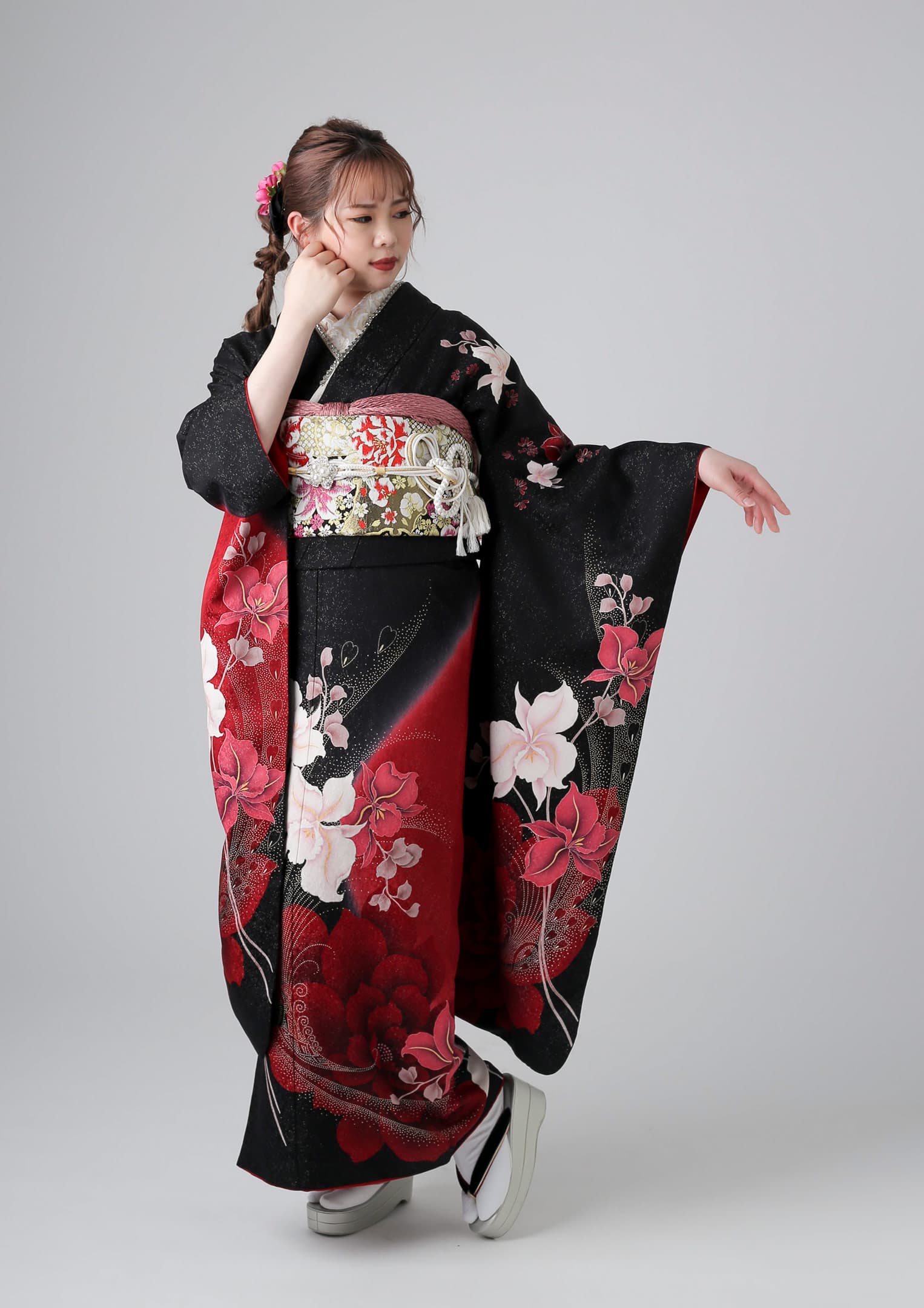 振袖ネットレンタル：グラマラス】黒ピンク×百合/C-028 – kimono