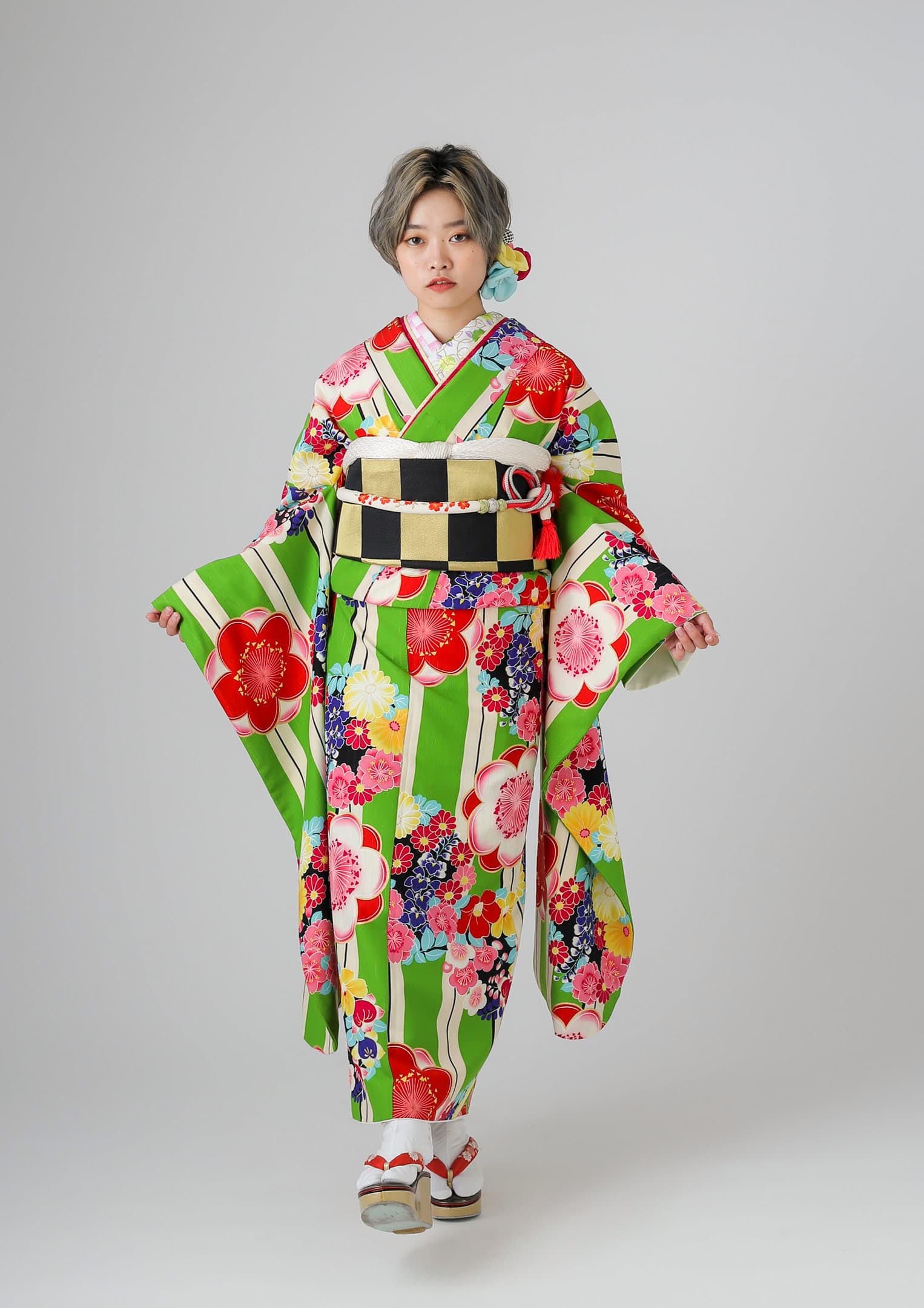 振袖ネットレンタル：レトロモダン】緑のストライプ/C-032 – kimono