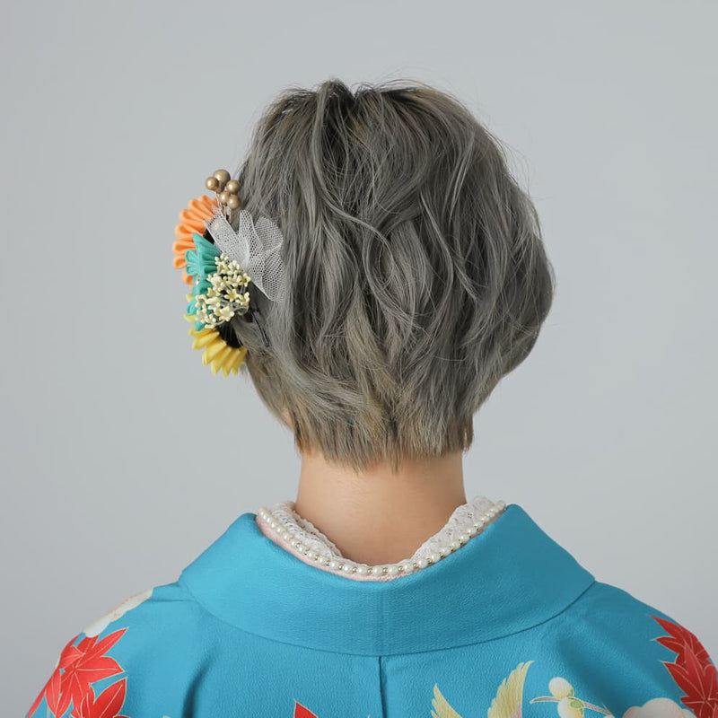 【髪飾り：オレンジや黄色のつまみ細工にかわいいチュールをプラス】hair-62