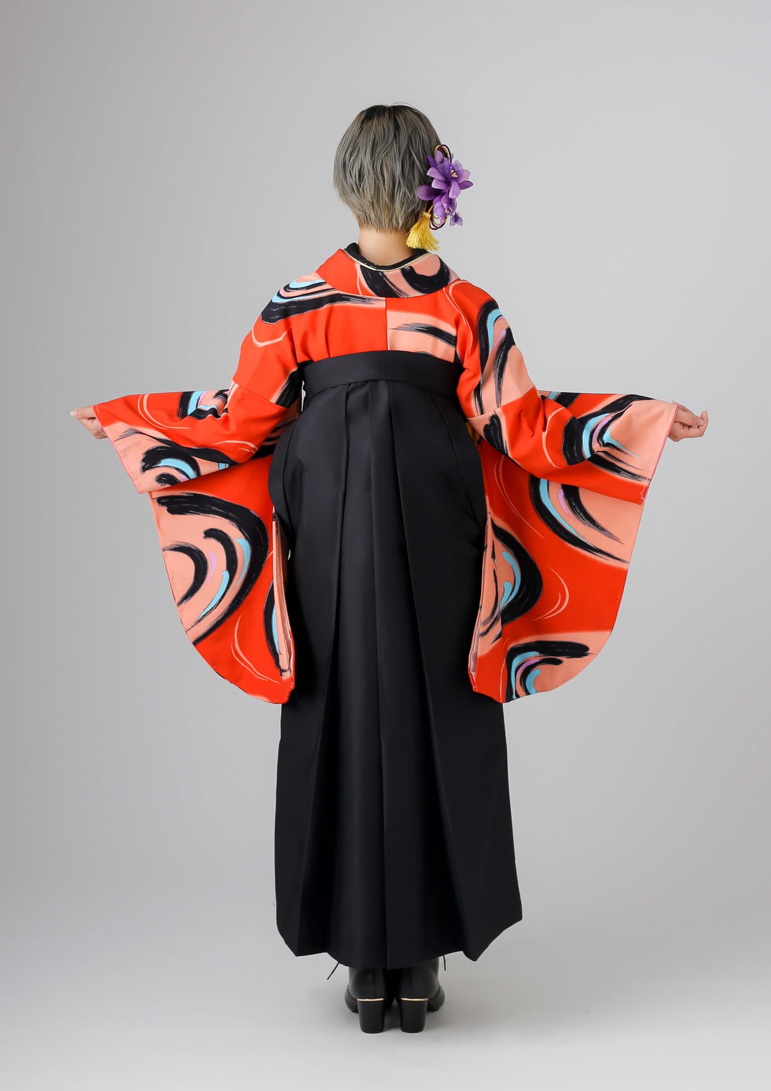 袴ネットレンタル：朱色と筆書き】和のテイストを感じる個性/HA-48