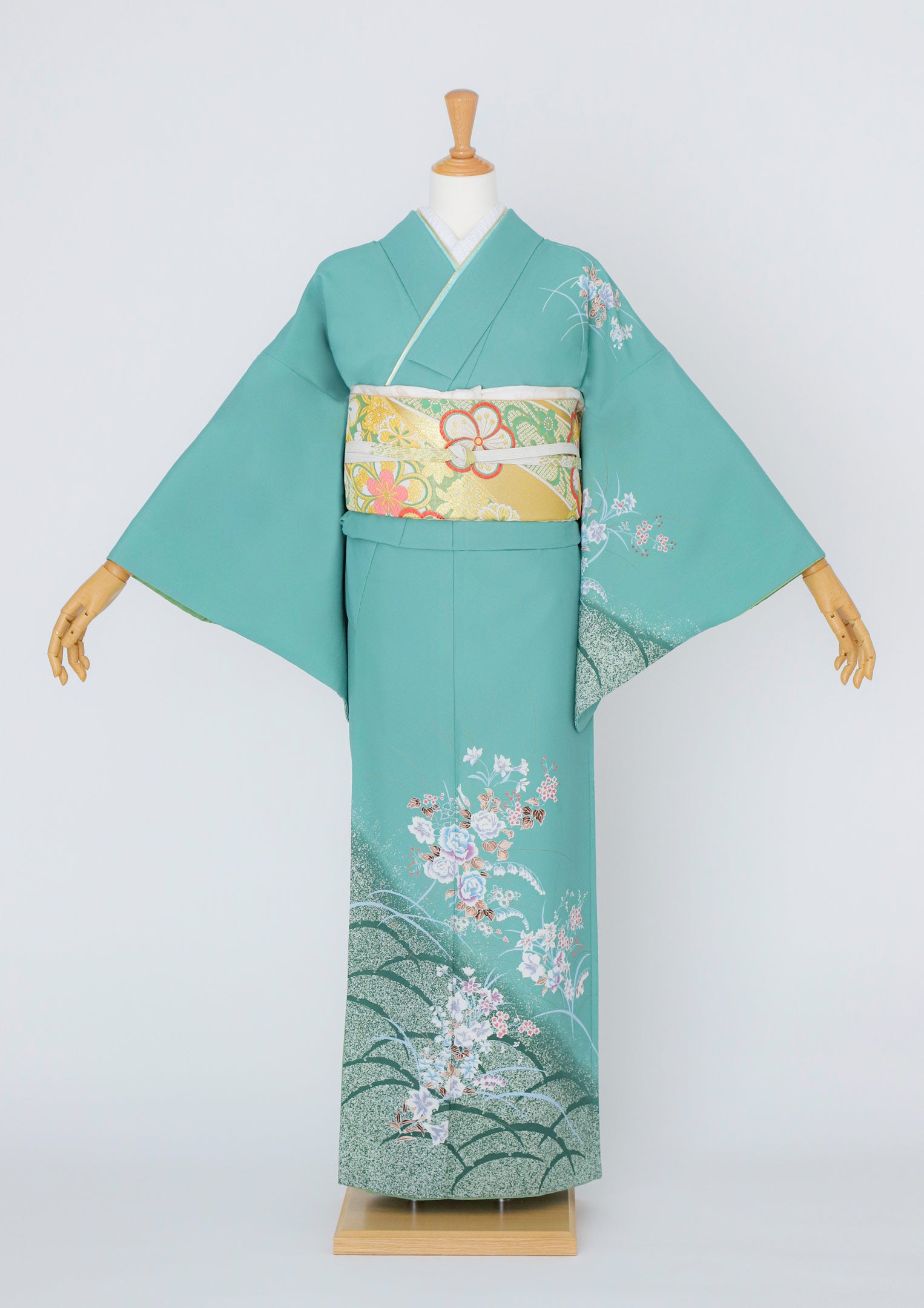 【訪問着レンタル：青磁色と鈴蘭】浅い青緑色で爽やかに – kimono