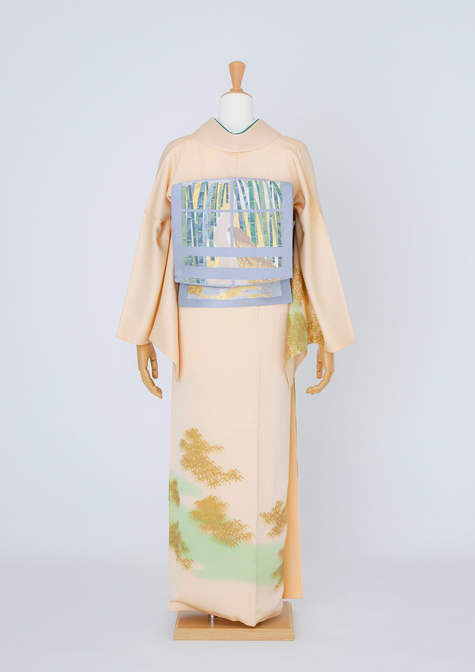 訪問着レンタル：淡褐色に紅葉】落ち着いたベージュカラーでお淑やかに