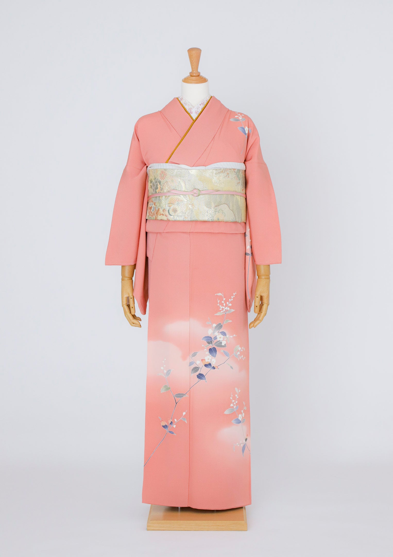 訪問着　光沢のある赤白橡色琴や花々　【三越】 楽天市場】【レンタル】高級正絹 訪問着 フルセットレンタル