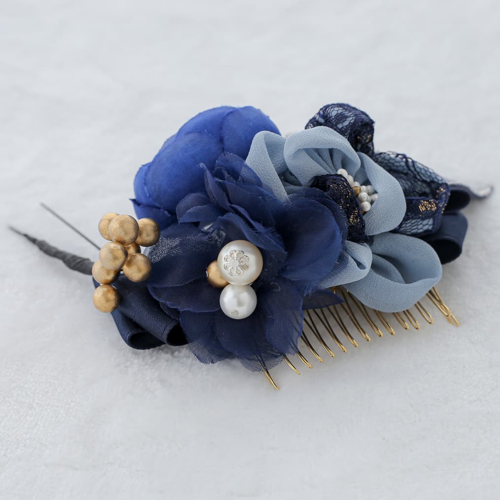 髪飾り:上品な青や紺の花にゴールドの飾りがアクセント】hair 髪飾り:上品な青や紺の花にゴールドの飾りがアクセント】hair