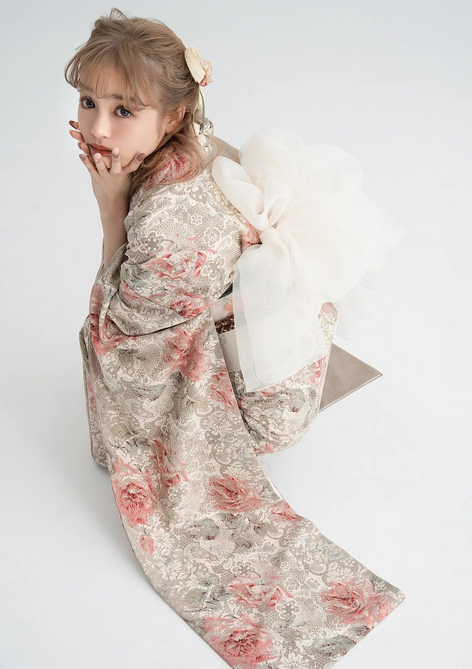 振袖ネットレンタル:ベージュとレース 】無地とレースの半身仕立て/KH 振袖ネットレンタル:ベージュとレース 】無地とレースの半身仕立て/KH