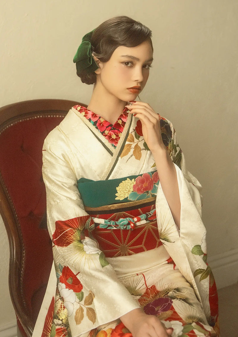 振袖ネットレンタル:白地にハイカラな矢絣 】大正時代の乙女/KH-520 振袖ネットレンタル:白地にハイカラな矢絣 】大正時代の乙女/KH-520