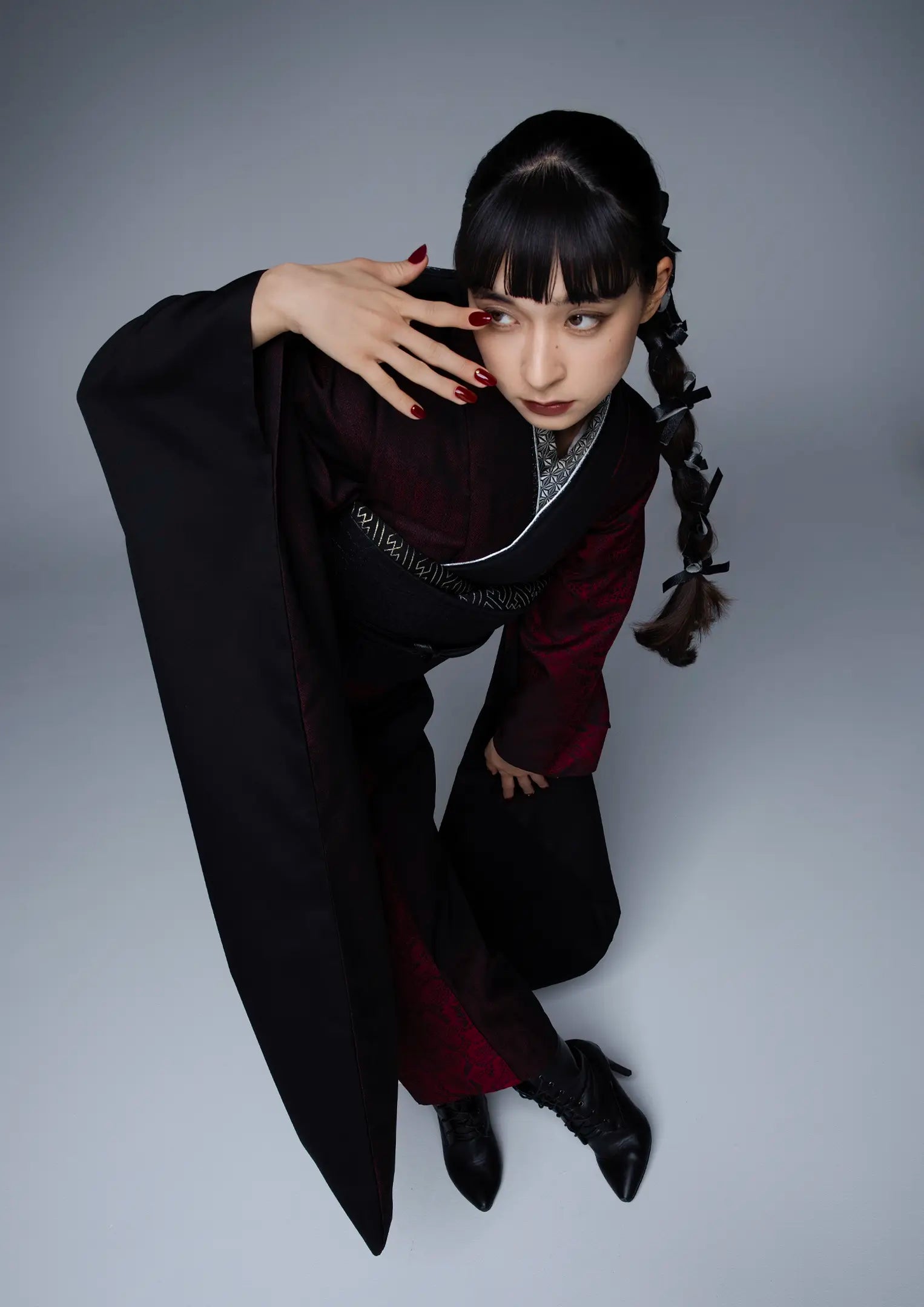 【振袖ネットレンタル：赤黒パイソン】クールで都会的/KH-586