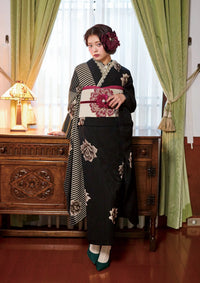 【振袖ネットレンタル：まるで銀幕スタア】黒薔薇モダンガール/KH-359