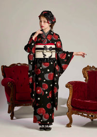 【振袖ネットレンタル：黒に真っ赤なリンゴ】リボンとヘッドドレスでお人形さんに3nd/KH-281