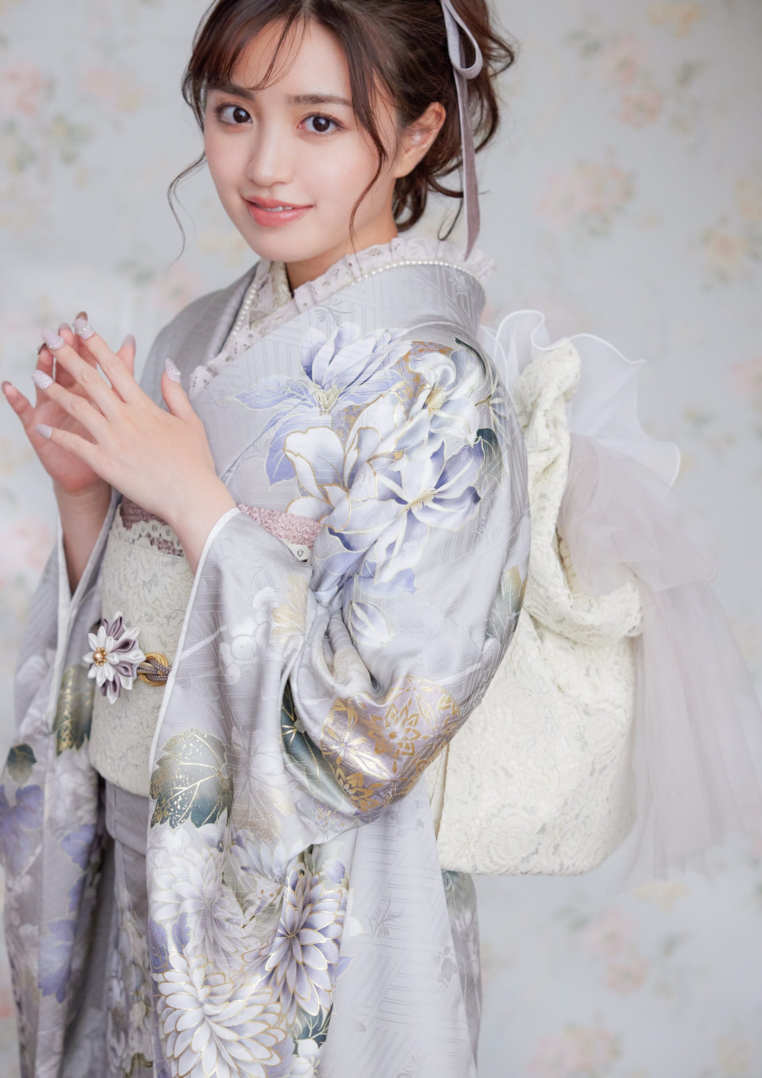 振袖ネットレンタル：青のニュアンスカラー】ガーリーで