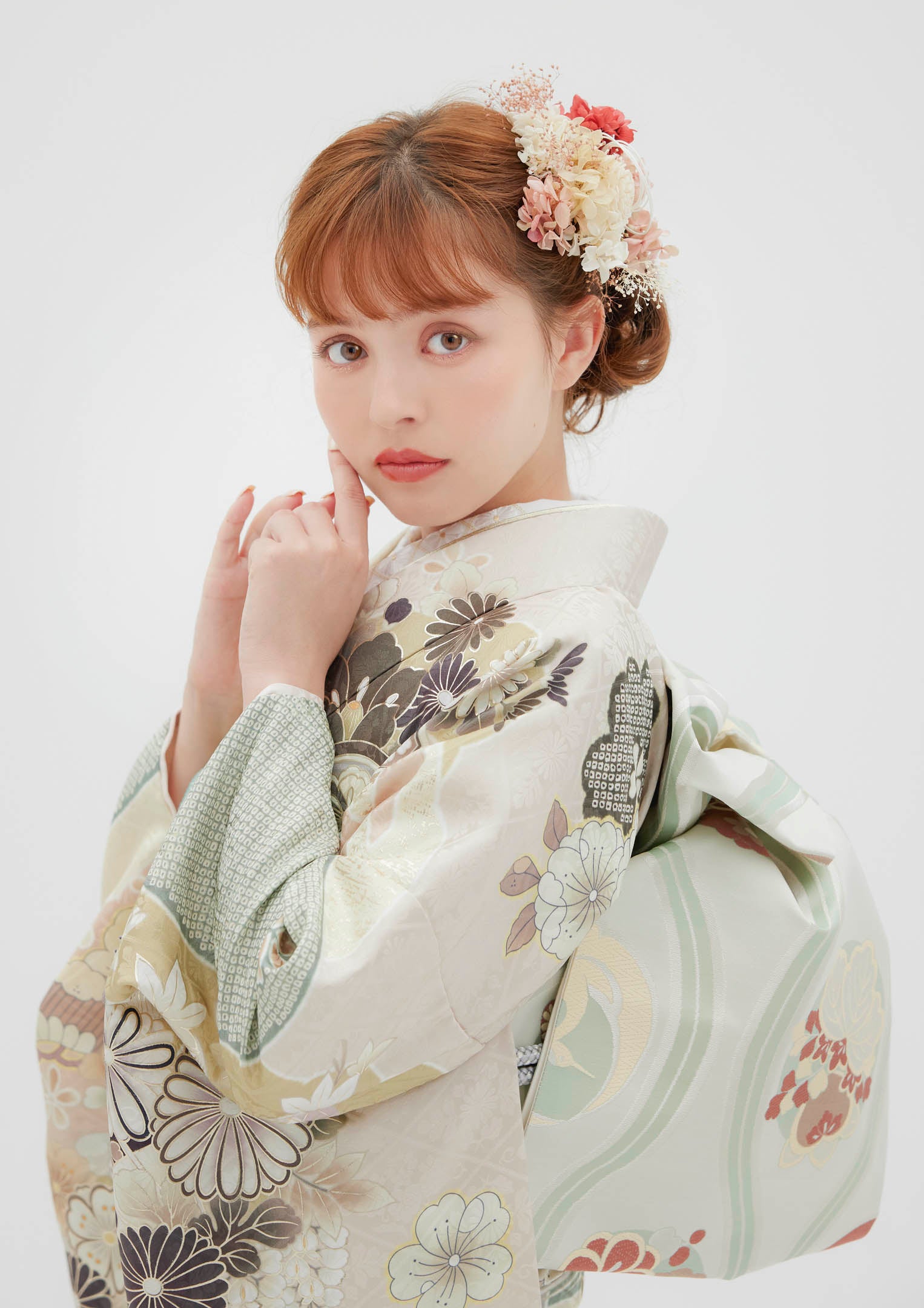 美しい花柄の振袖セット