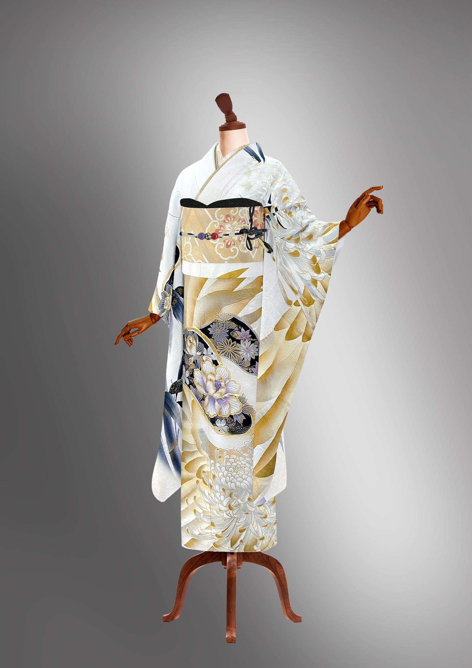 振袖ネットレンタル:白に大柄の金】粋古典×乱菊/C-118 – kimono 振袖ネットレンタル:白に大柄の金】粋古典×乱菊/C-118 – kimono