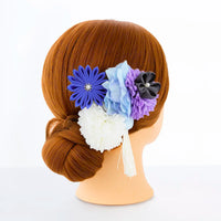 【髪飾り販売：成人式・卒業式に！ブルー＆パープルマムとつまみ風フラワーのタッセル付き髪飾りセット】振袖・袴用和装ヘアアクセサリー/hair-006