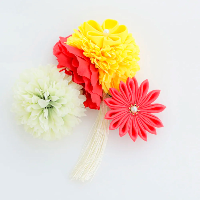 【髪飾り販売：成人式・卒業式に！レッド＆イエローマムとつまみフラワーのタッセル付き髪飾りセット】振袖・袴用和装ヘアアクセサリー/hair-028