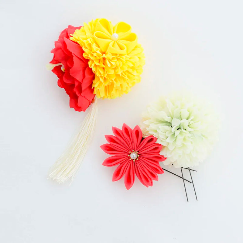 【髪飾り販売：成人式・卒業式に！レッド＆イエローマムとつまみフラワーのタッセル付き髪飾りセット】振袖・袴用和装ヘアアクセサリー/hair-028