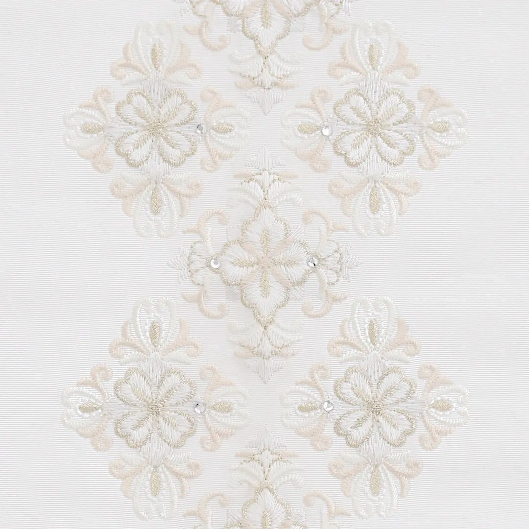 半衿:華紋ラインストーン白 – kimono-hearts-onlinestore 半衿:華紋ラインストーン白 – kimono-hearts-onlinestore