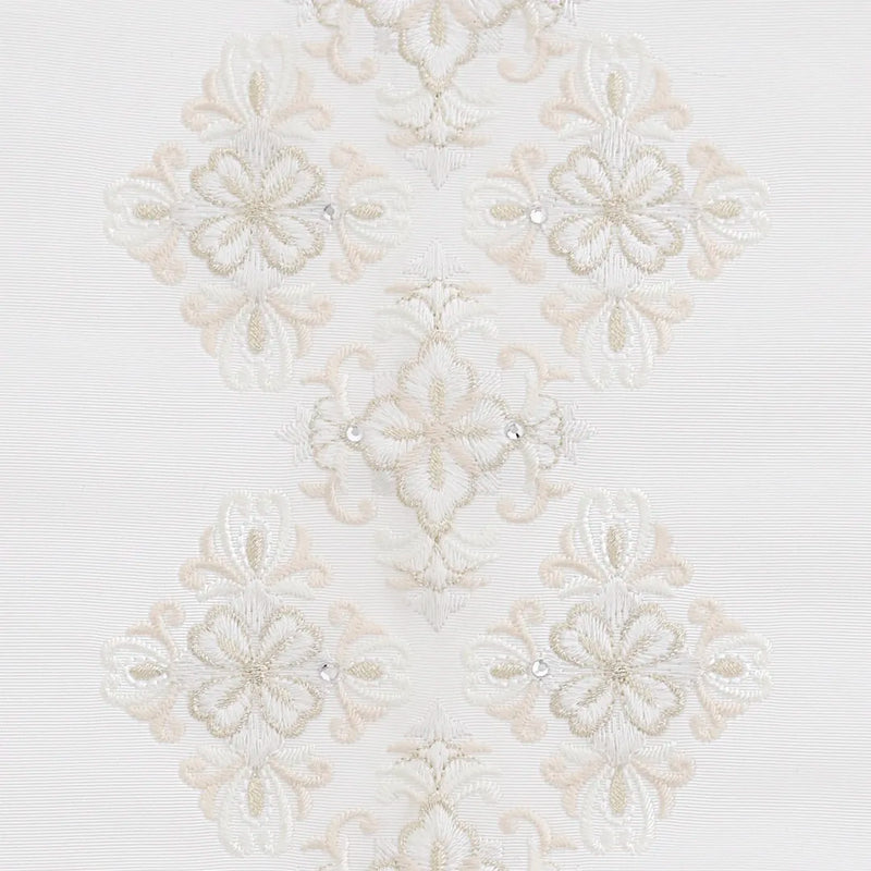半衿:華紋ラインストーン白 – kimono-hearts-onlinestore 半衿:華紋ラインストーン白 – kimono-hearts-onlinestore