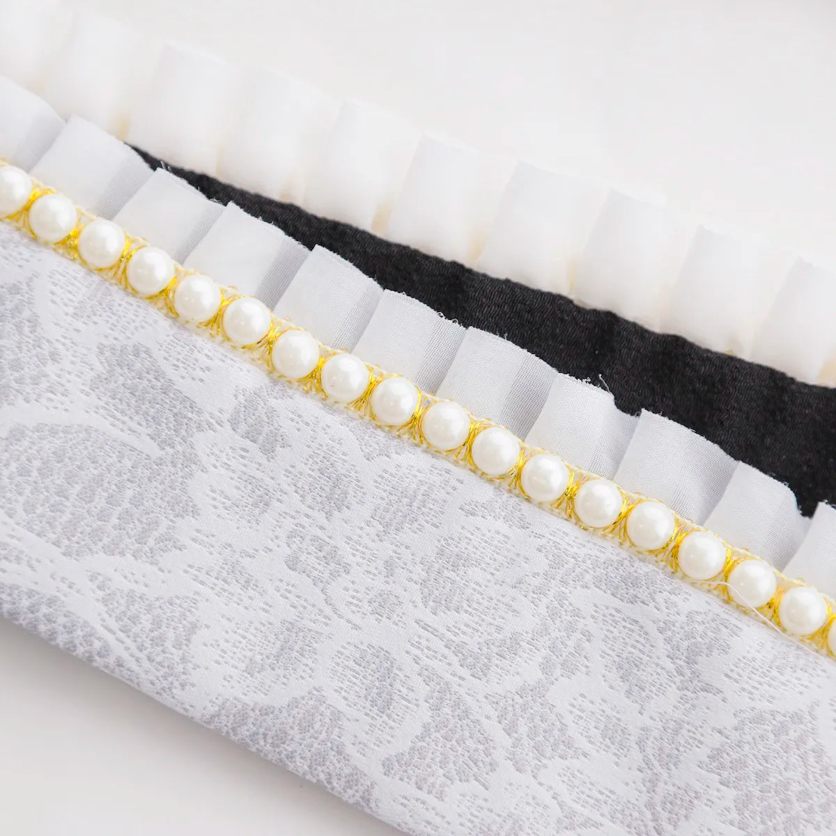 【重ね衿販売】成人式・卒業式 袴 ホワイトレース×パールの重ね衿｜振袖・袴用レース伊達衿和装小物