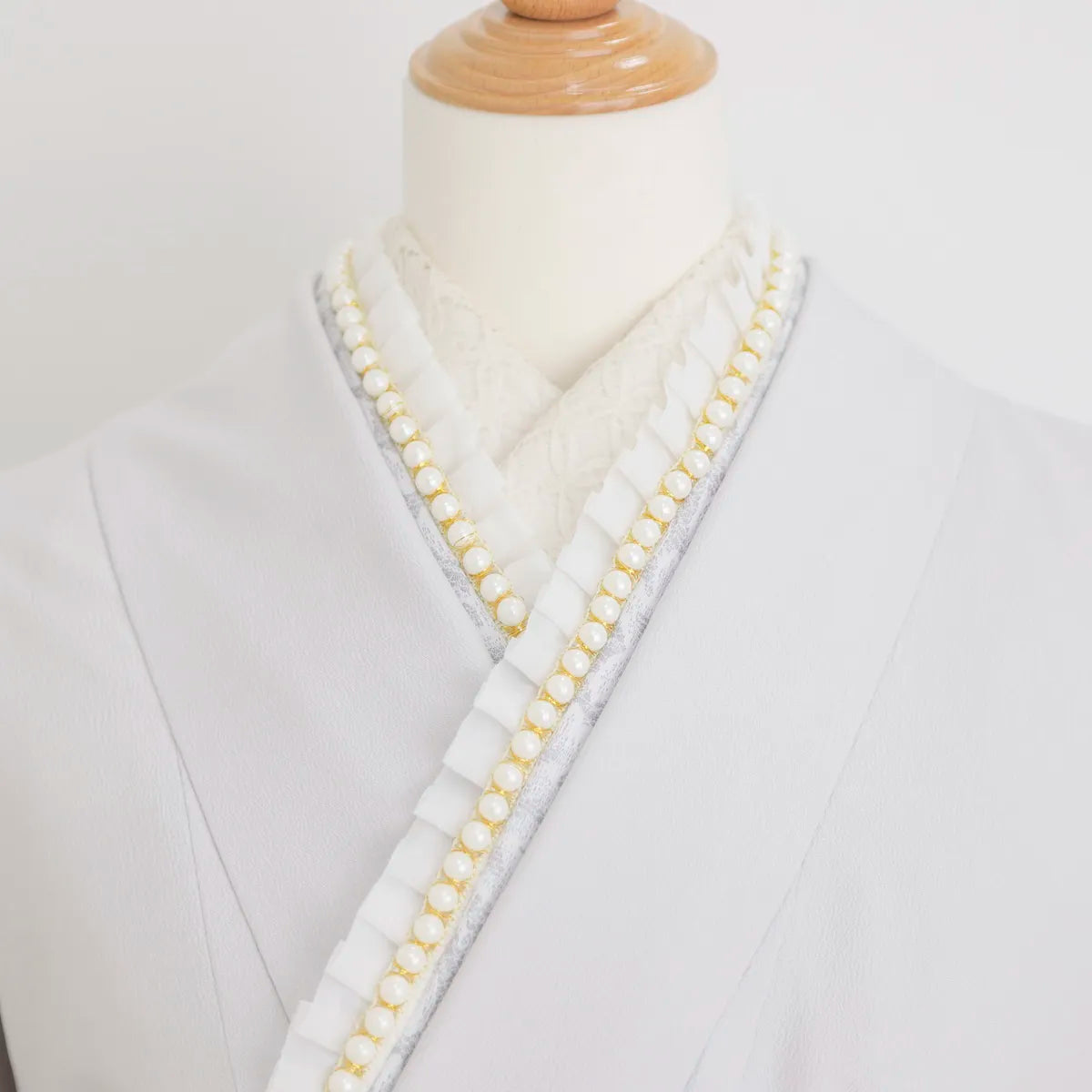 【重ね衿販売】成人式・卒業式 袴 ホワイトレース×パールの重ね衿｜振袖・袴用レース伊達衿和装小物