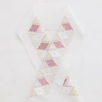 半衿：菊菱刺繍ピンク