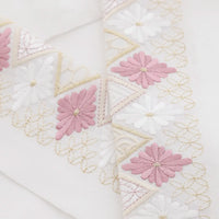 半衿：菊菱刺繍ピンク